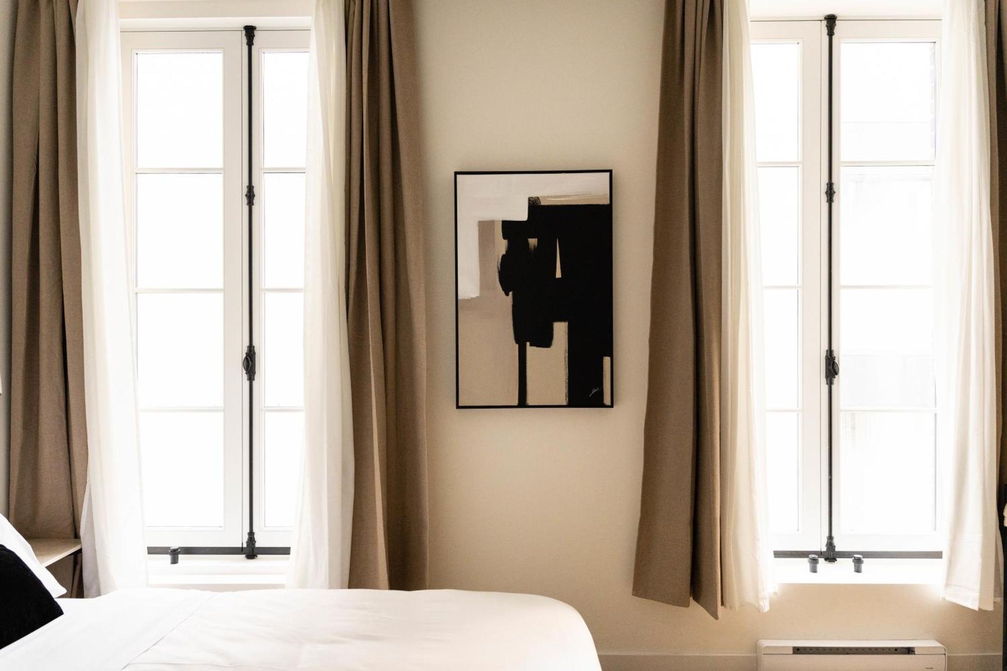 Maison Place Jacques-Cartier By Luxury In Transit Montreal Bagian luar foto